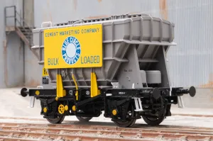 Ellis Clark Trains E3008A Finescale O Gauge Presflo Wagon Plain Grey '8761' (TOPS w/Marketing Board)