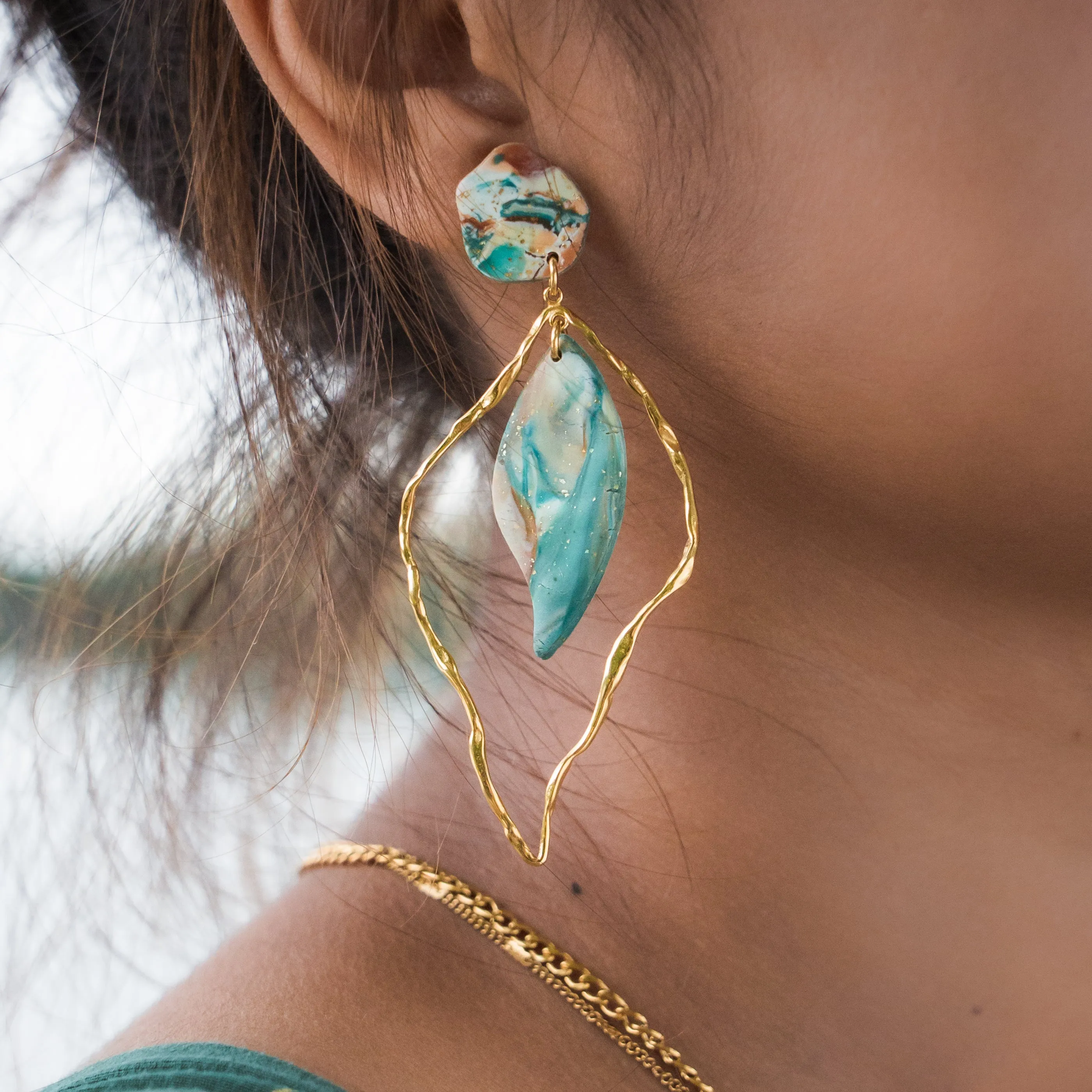 Leaf of Refuge Earrings - Gold